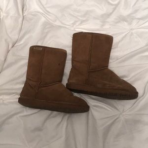 GENTLY WORN bear paw boots